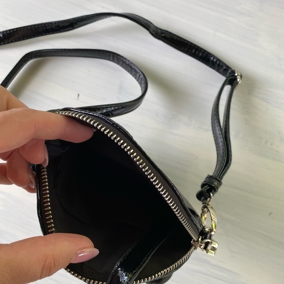 Beautiful black vintage plumeria or rose cross body bag/ wallet - Picture 5 of 7